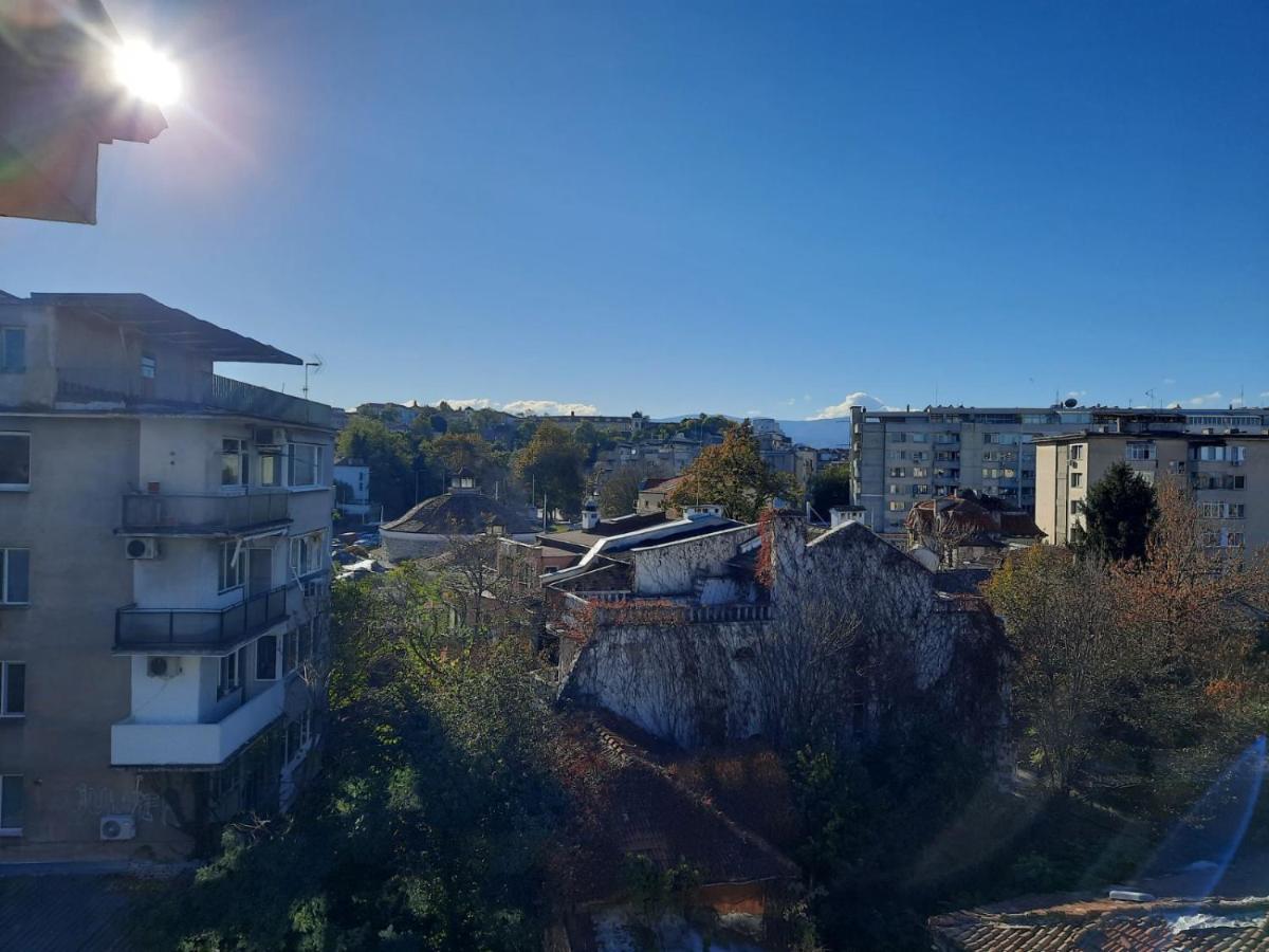 Chic 1Br Apartment With Balcony In Plovdiv Eksteriør billede